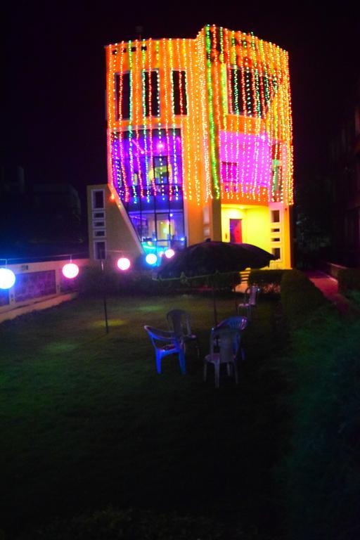 Golden Dust Puri Exterior foto